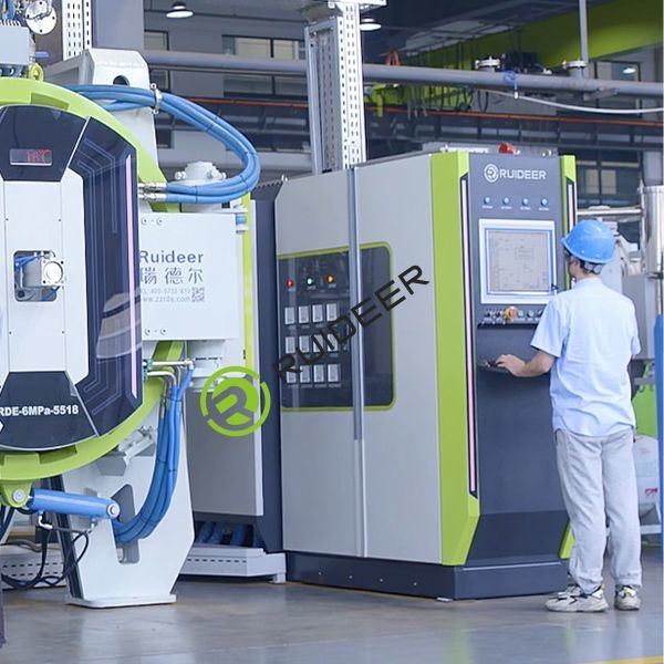 เตาหลอมประสานสุญญากาศอุณหภูมิสูง 1550C สำหรับระบบสามเฟสห้าสาย 380V 50HZ แหล่งจ่ายไฟควบคุม